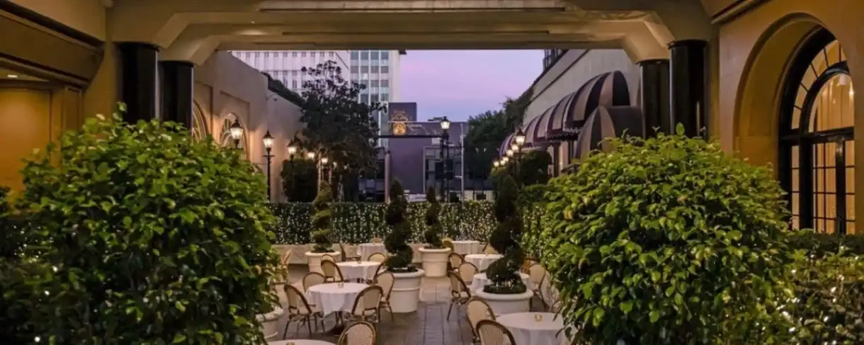 Beverly Wilshire, a Four Season Hotel-1